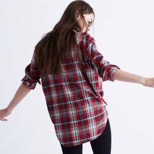 Madewell Flannel Oversized Ex-Boyfriend Shirt in Carl Plaid.